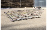 Quelques mois avant la Biennale, l’équipe du Structural Xploration Lab a testé le montage de l’elastic gridshell dans le smart living lab de Fribourg. - Crédit photo : Structural Xploration Lab, EPFL -