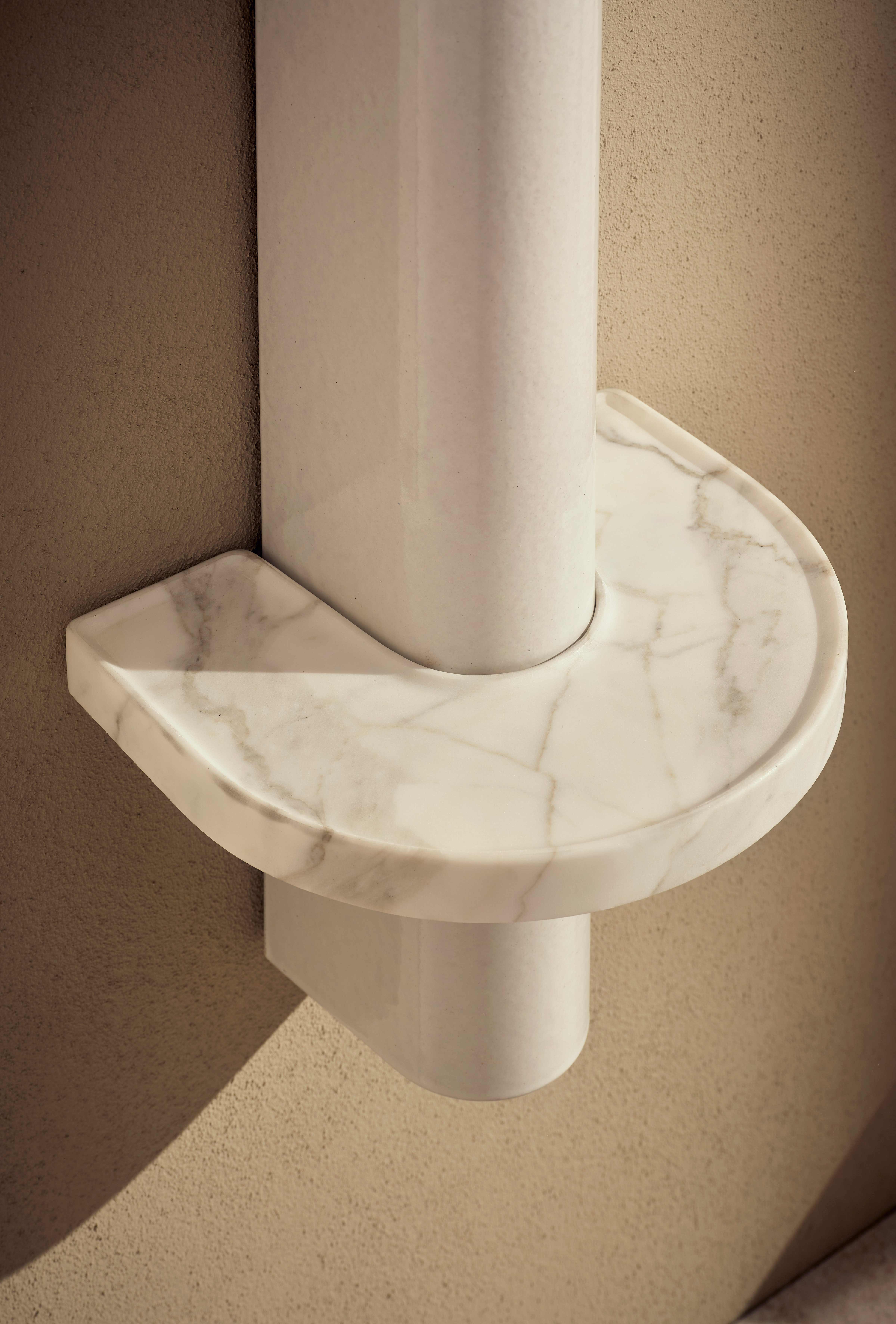 TUBES TERRE design Sebastian Herkner Bianco Vetroso mensola Marmo Bianco Calacatta Ph. Omar Sartor AD Studio MILO