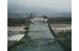 Xiaoyudong bridge, Sichuan, China. 2009 - Crédit photo : TEZENAS Ambroise
