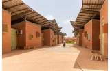 Clinique de chirurgie et centre de santé à Léo, Burkina Faso - 2014 - Crédit photo : KÉRÉ Francis
