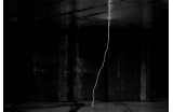 Marina Gadonneix, Untitled (Lightning), 2016. Épreuve à jet d’encre pigmentaire, 126 x 151 cm © Marina Gadonneix / Galerie Christophe Gaillard, Photo © Centre Pompidou, MNAM-CCI/ Jean-Claude Planchet/Dist. RMN-GP. - Crédit photo : GADONNEIX Marina