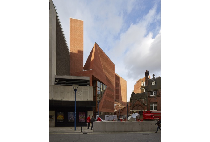 London School of Economics. Saw Swee Hock Student Centre, Londres<br/> Crédit photo : Gilbert Dennis