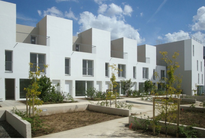 55 logements collectifs, Quartier des Clos, La Courneuve <br/> Crédit photo : LANDECY  Jean-Michel