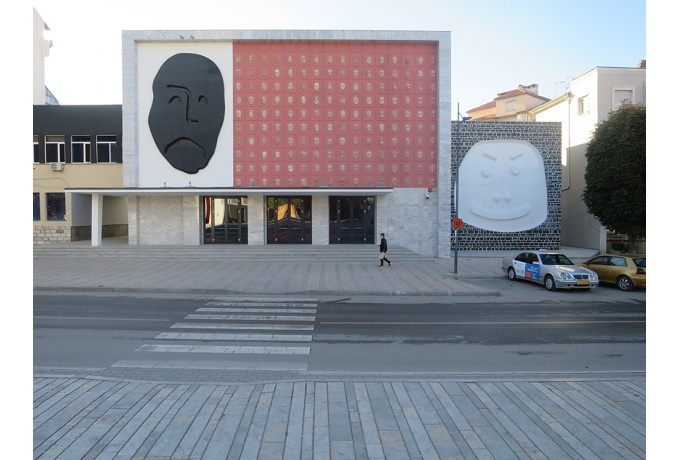 Vue de la façade Art déco<br/> Crédit photo : Wilson Peter
