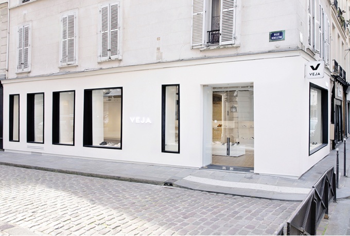 Boutique Veja, Paris, France<br/> Crédit photo : Charpentier Thibault